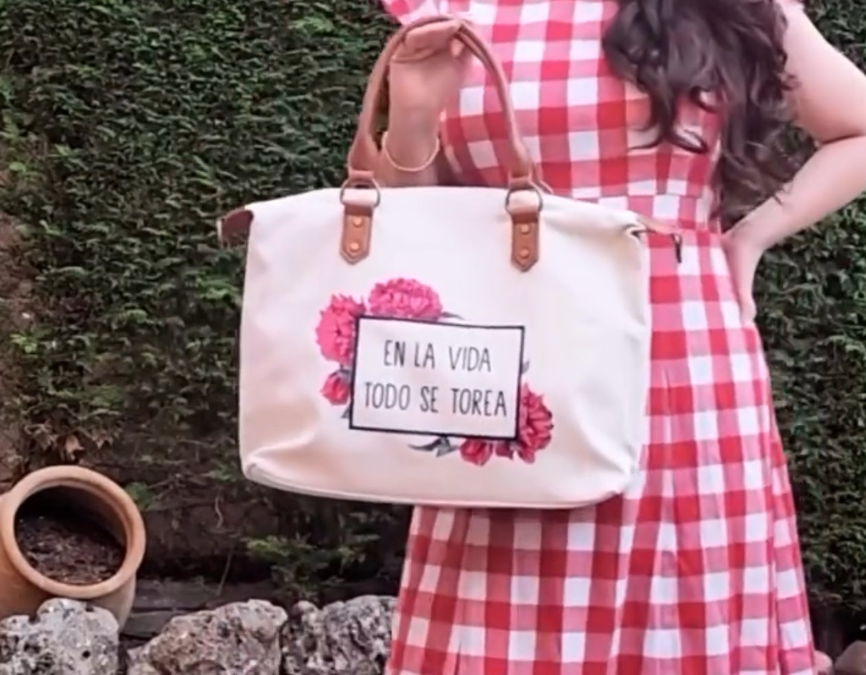 Bolso Beige En la vida todo se torea
